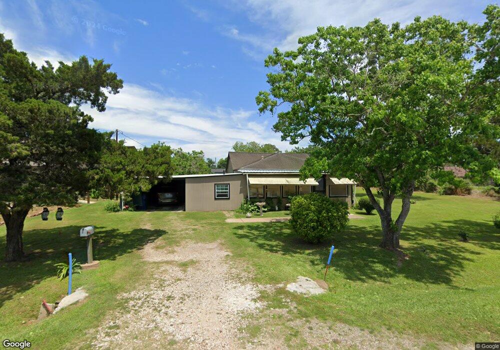 200 Willis St, Brazoria, TX 77422 - photo 1