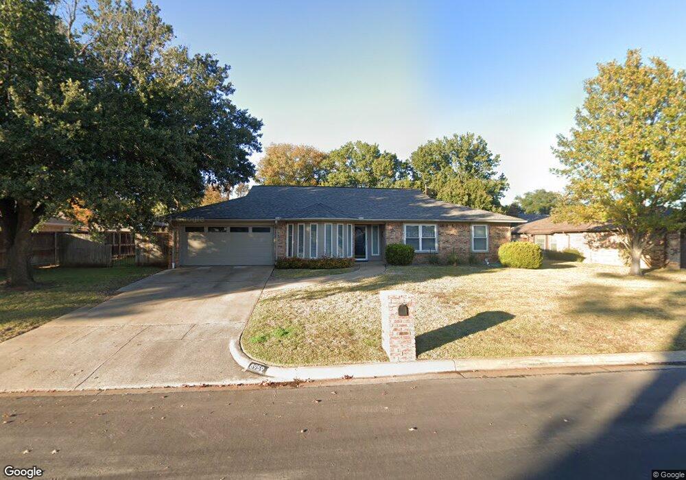 8959 Hialeah Cir S, North Richland Hills, TX 76182 - photo 1