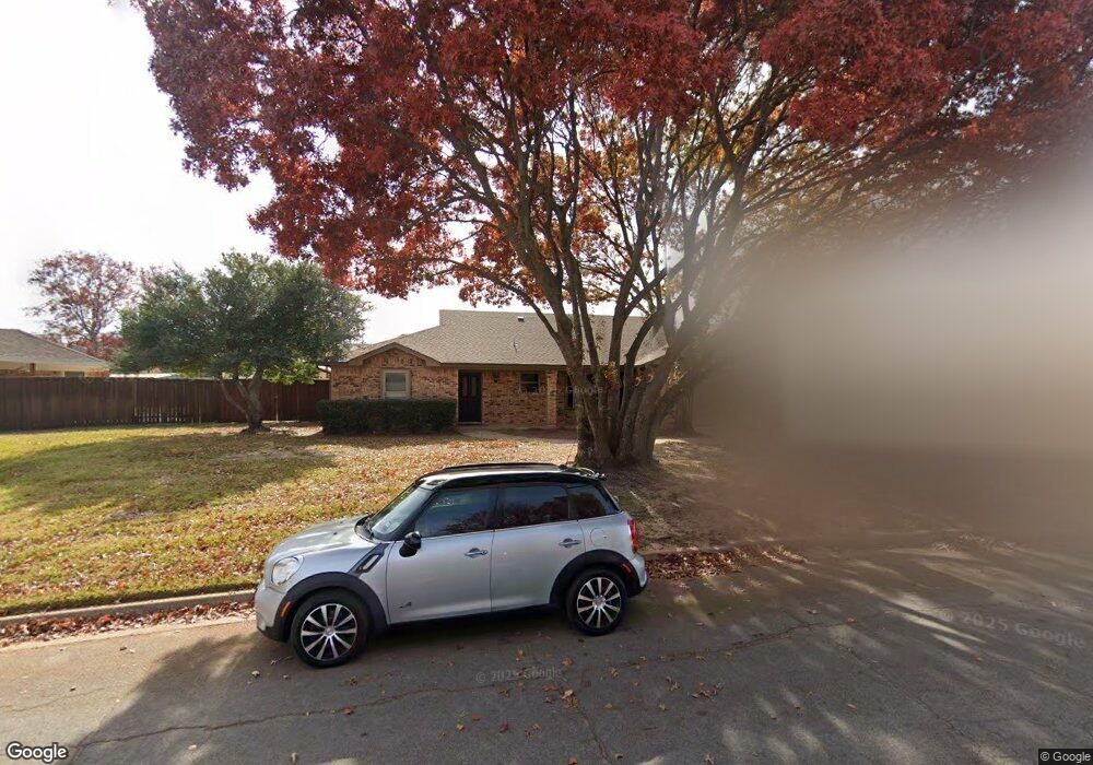 8616 Kirk Ln, North Richland Hills, TX 76182 - photo 1