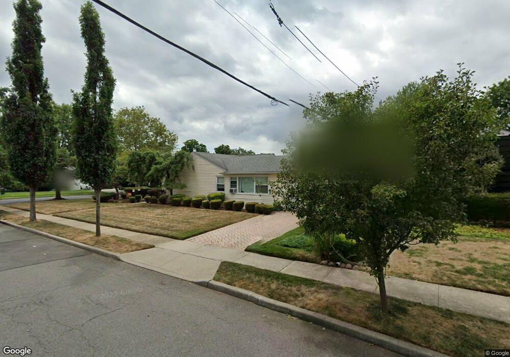 544 Lawrence Rd, West Hempstead, NY 11552 - photo 1