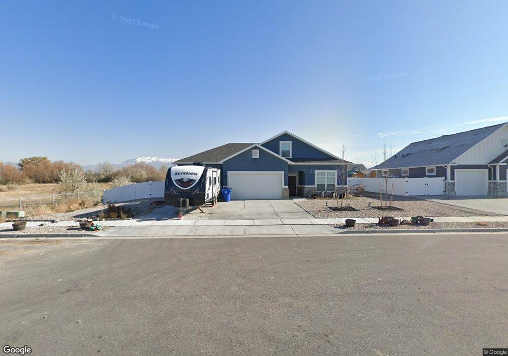 1490 N 4100 W, Clearfield, UT 84015 - photo 1