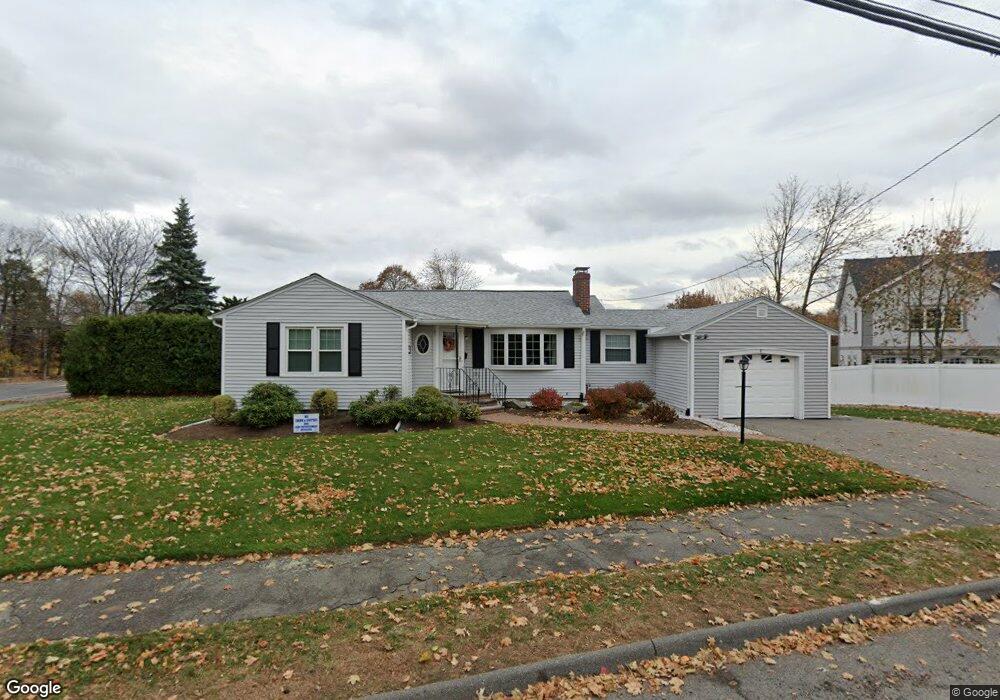 4 Abbott Rd, Waltham, MA 02452 - photo 1