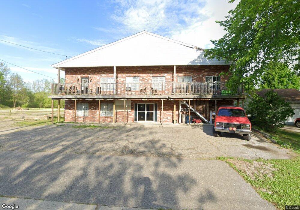 220 Lynn St, Flushing, MI 48433 - photo 1