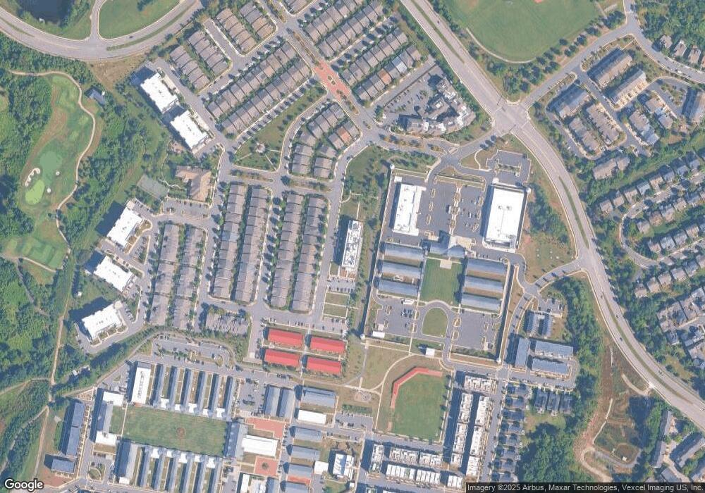 8915 Pink Carnation Ct, Fairfax, VA 22030 - photo 1