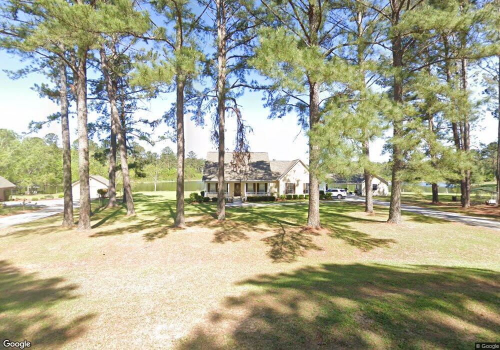 580 Lakeview Cir, Douglas, GA 31535 - photo 1