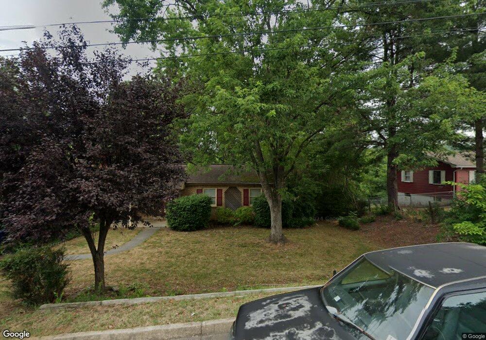 372 Riverview St, Front Royal, VA 22630 - photo 1