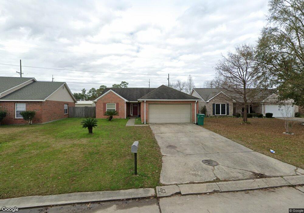 1605 Kings Row None, Slidell, LA 70461 - photo 1