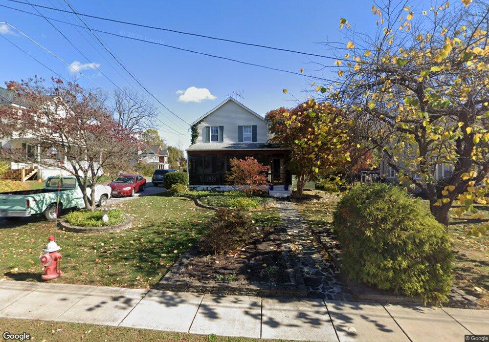 19 N Locust St, Round Hill, VA 20141 - photo 1