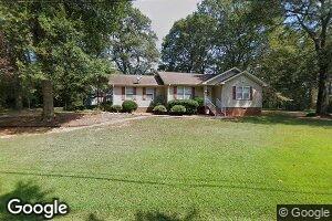 24 Pine Valley Dr, Royston, GA 30662