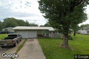 406 N Wooden Ave, Braymer, MO 64624