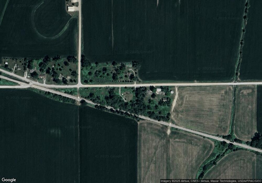 5911 S 36th Ave W, Newton, IA 50208 - photo 1