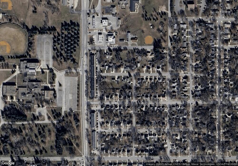 1405 11th Ave NW, Austin, MN 55912 - photo 1