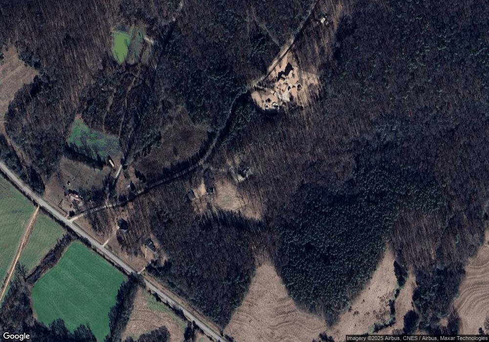 184 Wilhite Rd, Carnesville, GA 30521 - photo 1