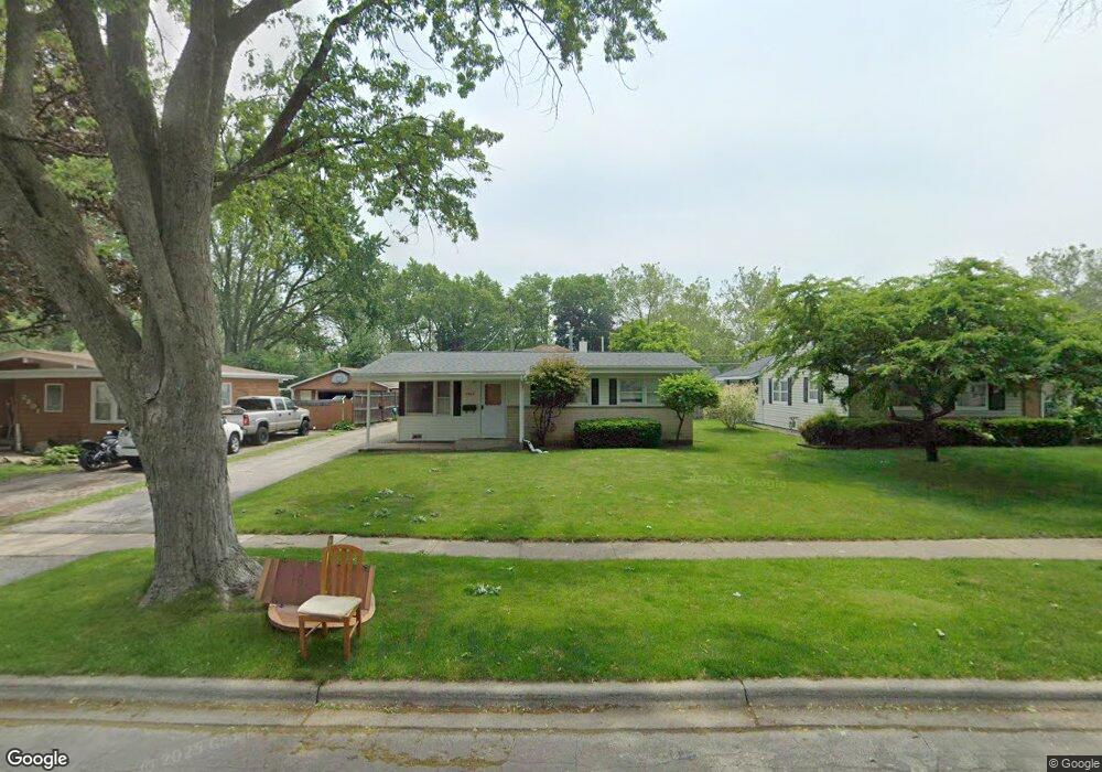 2303 Martin Ln, Rolling Meadows, IL 60008 - photo 1