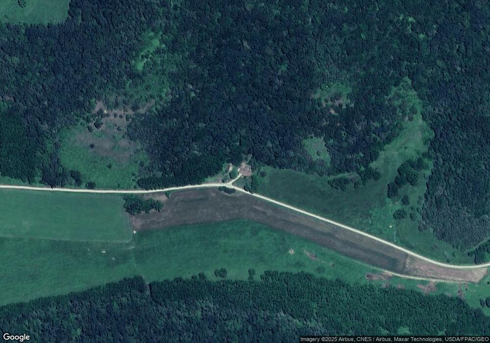 15910 Catalpa Coulee Dr, Houston, MN 55943 - photo 1