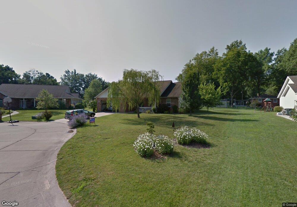 302 Woods Manor Dr, Freeburg, IL 62243 - photo 1