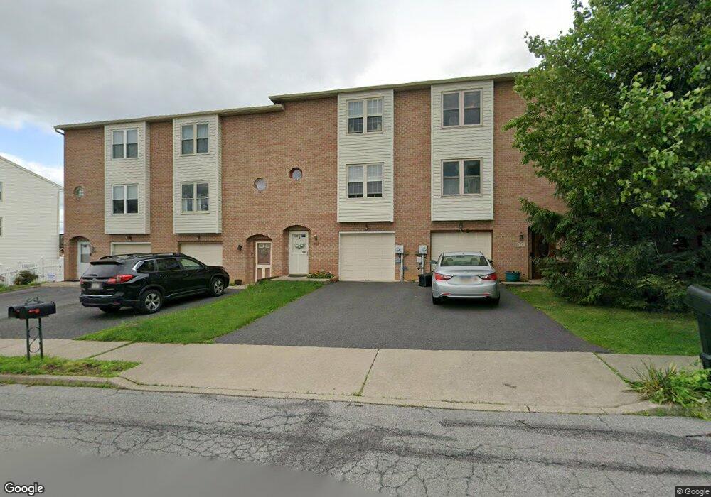 233 Flint Hill Rd, Alburtis, PA 18011 - photo 1