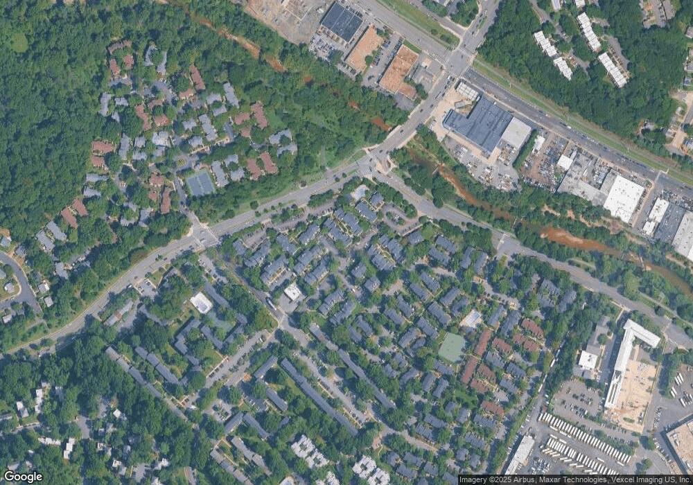 4527 28th Rd S unit 32, Arlington, VA 22206 - photo 1