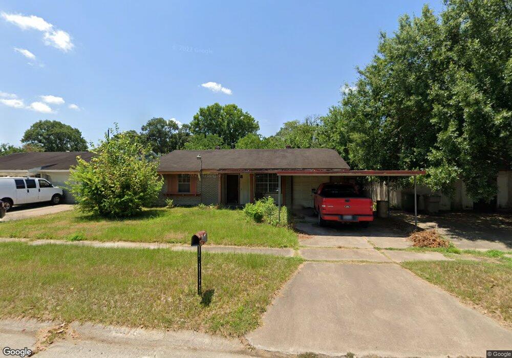 1731 Beaver Bend Rd, Houston, TX 77088 - photo 1