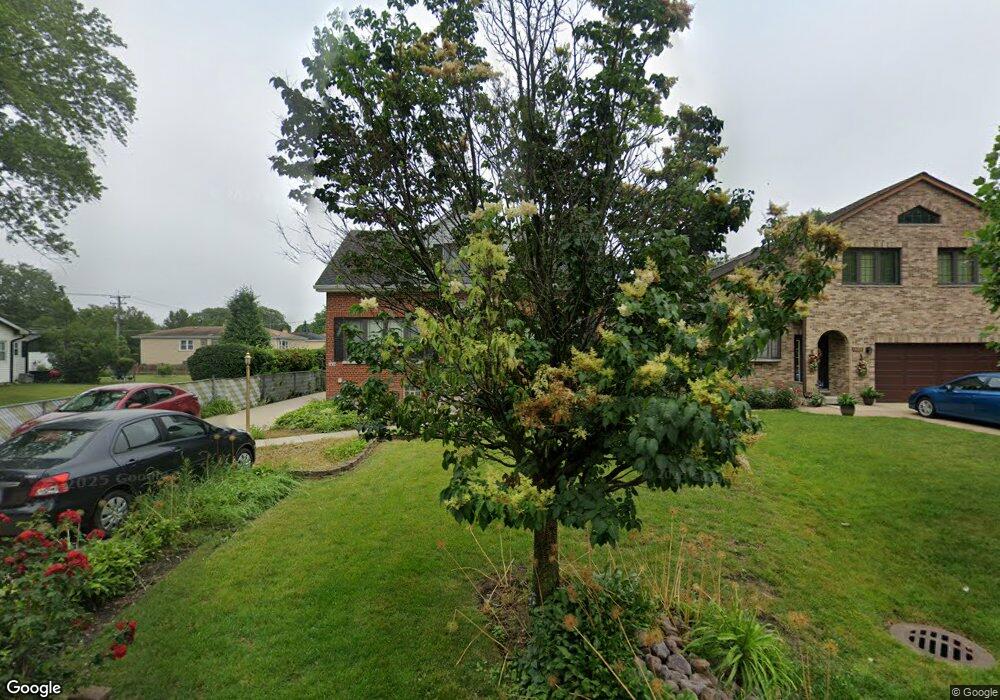 1419 Wedgewood Ave, Des Plaines, IL 60018 - photo 1