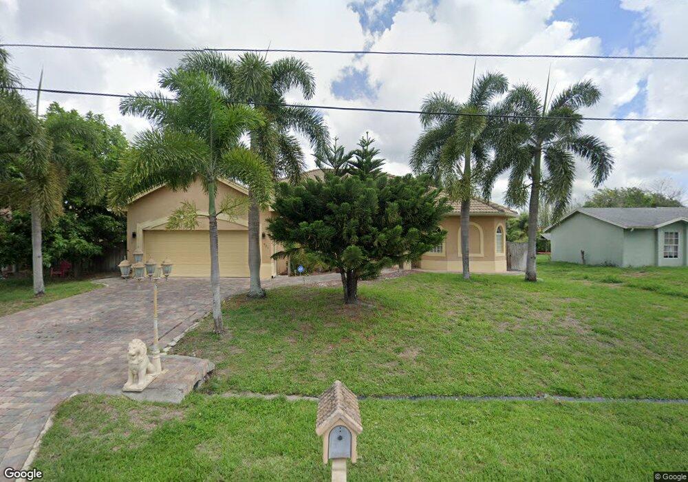 925 SW Jaslo Ave, Port Saint Lucie, FL 34953 - photo 1