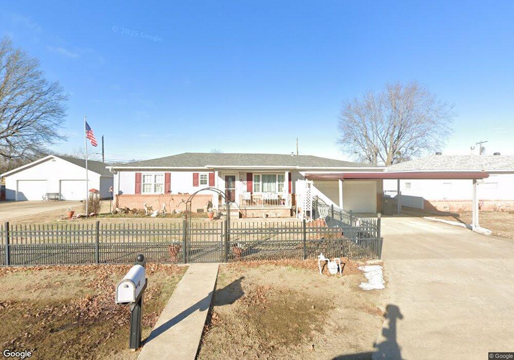210 N Elgin Ave, Sperry, OK 74073 - photo 1