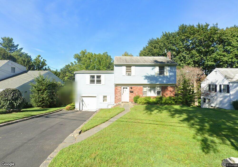 15 Pamela Ln, Valhalla, NY 10595 - photo 1