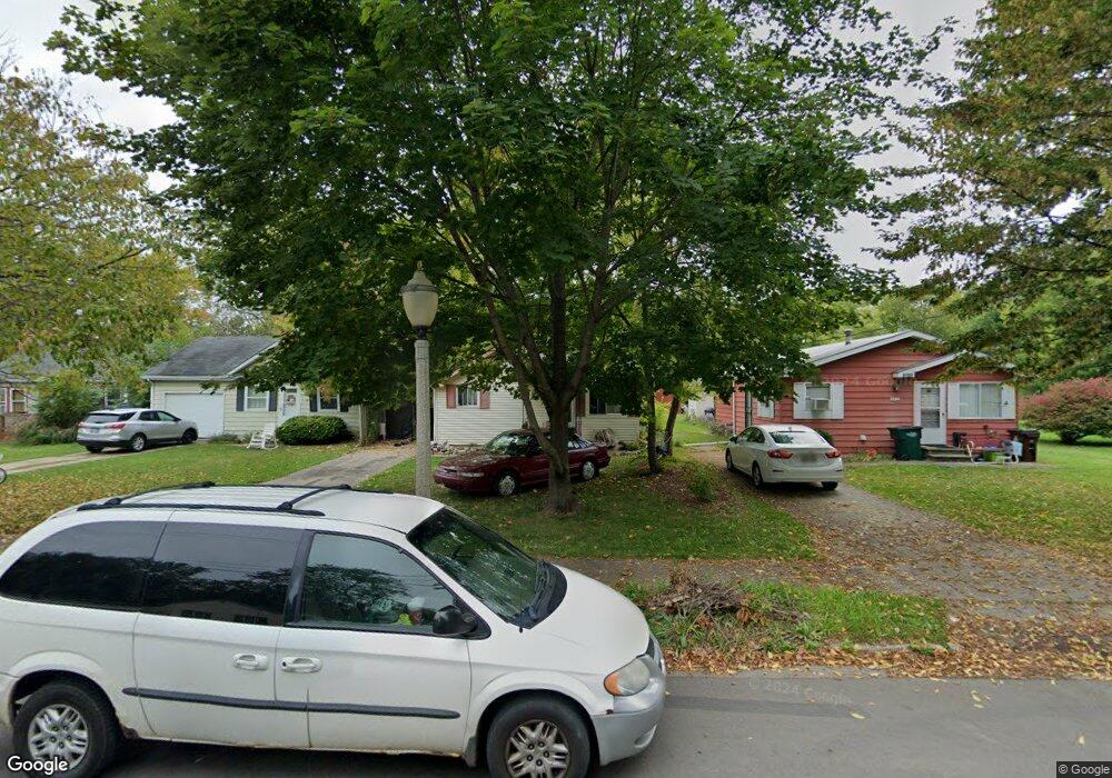 4912 Starr Ave, Lansing, MI 48910 - photo 1