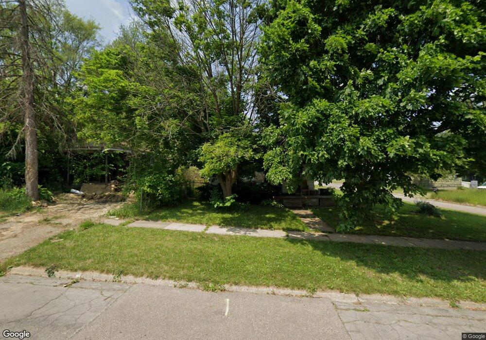 826 Tacken St, Flint, MI 48532 - photo 1