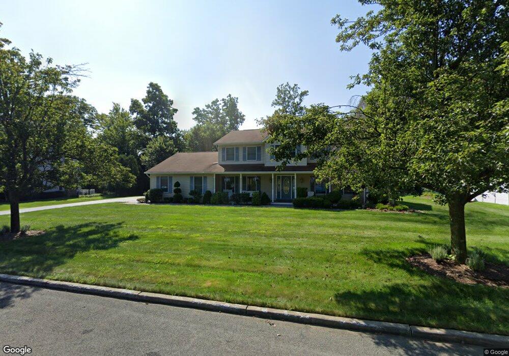 8 Bradl Ln, Nanuet, NY 10954 - photo 1