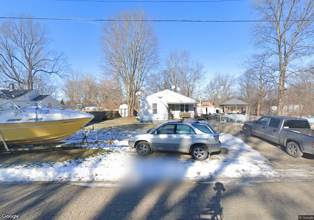 1480 W Juliah Ave, Flint, MI 48505 - photo 1