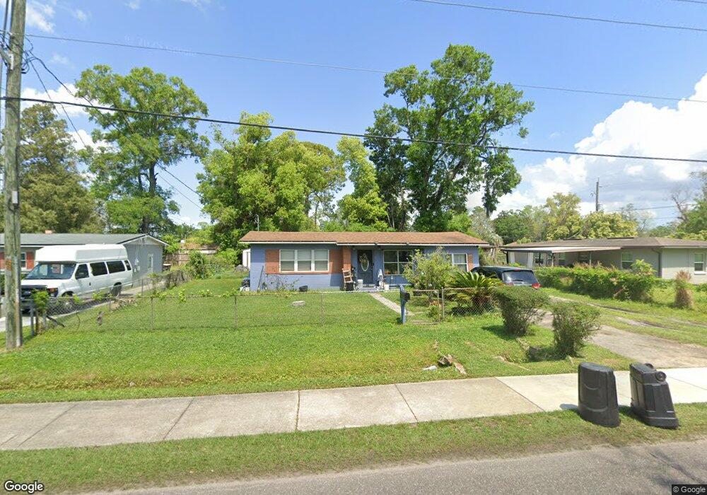 5417 Kingsbury St, Jacksonville, FL 32205 - photo 1