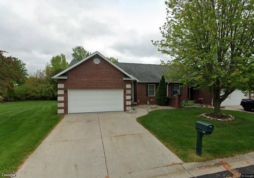 4096 Squire Hill Dr unit N23, Flushing, MI 48433 - photo 1