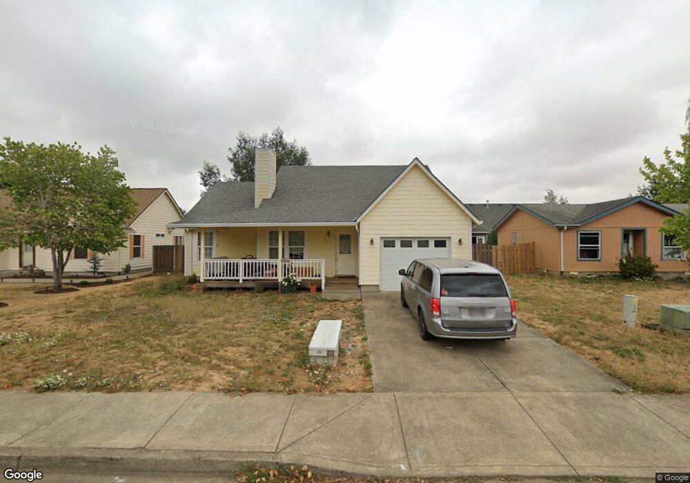 735 SE Lacey St, Sheridan, OR 97378 - photo 1