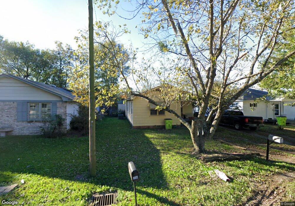 301 Lynn St, Stuttgart, AR 72160 - photo 1