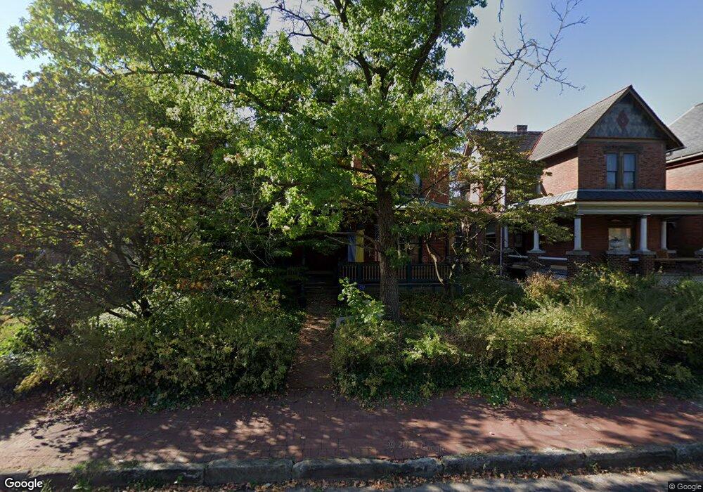 225 W Hubbard Ave, Columbus, OH 43215 - photo 1