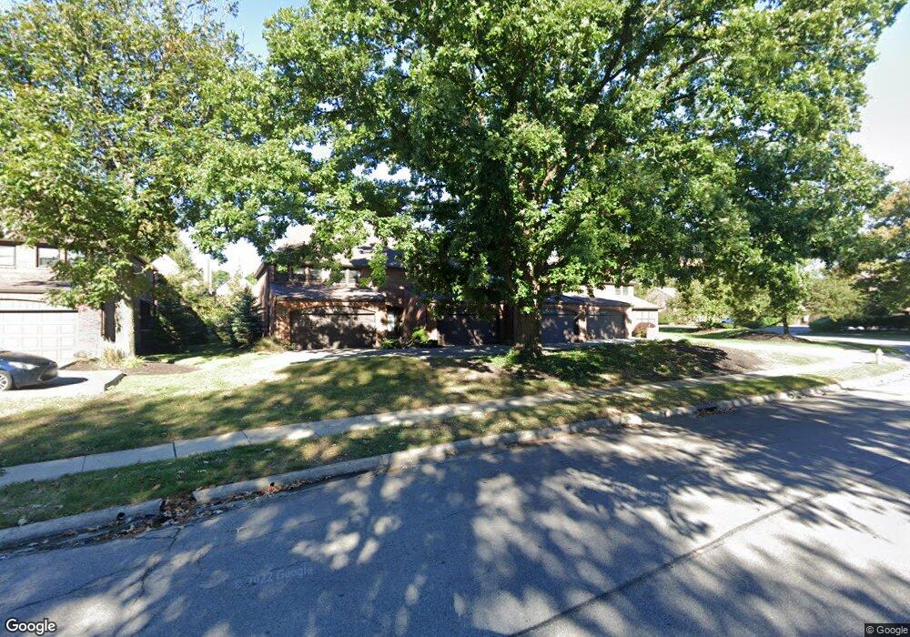 4537 Carriage Hill Ln unit 4537, Columbus, OH 43220 - photo 1