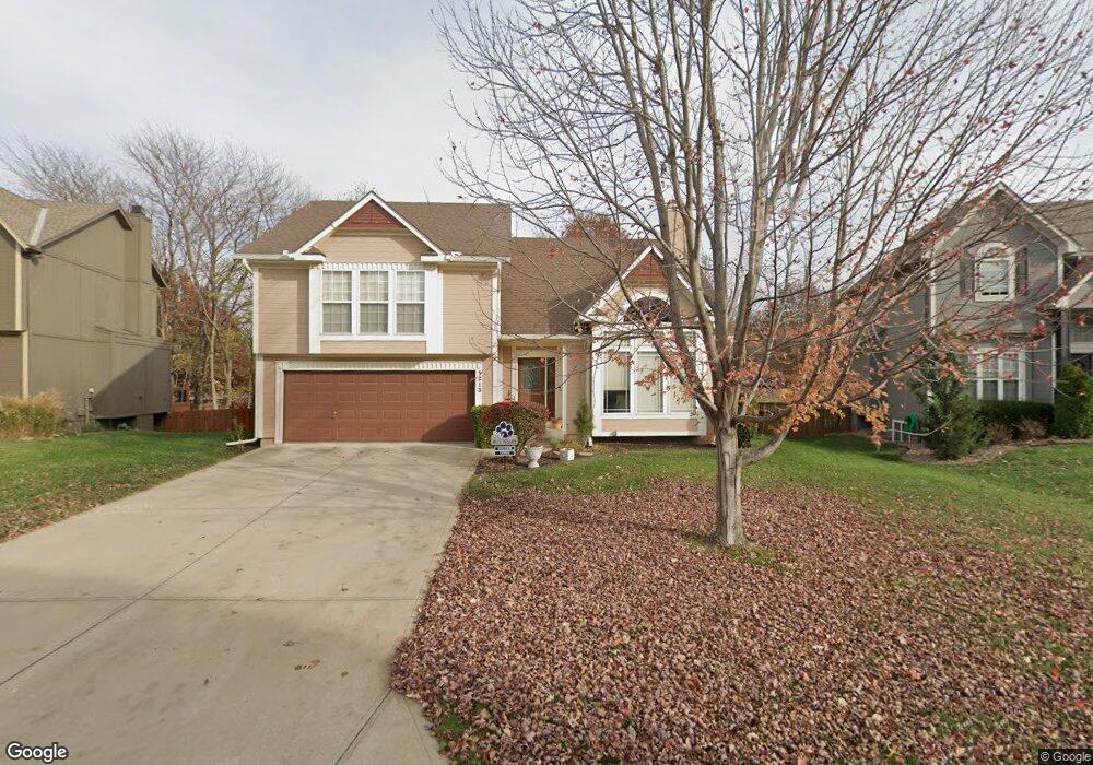 5213 Payne St, Shawnee, KS 66226 - photo 1