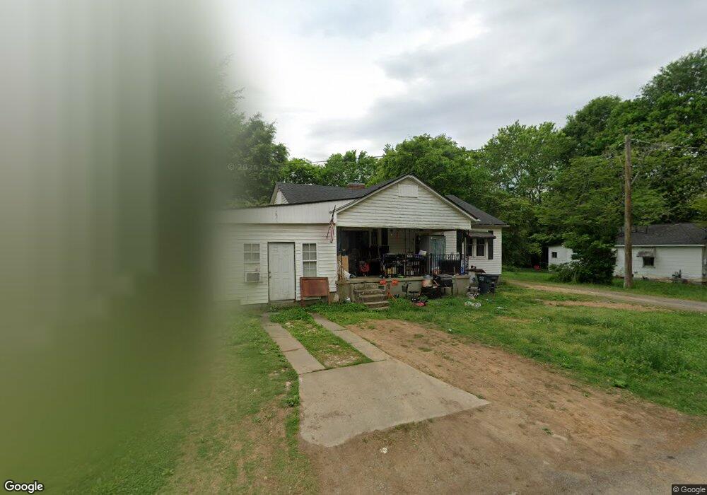 212 Gordon Ave, Calhoun, GA 30701 - photo 1