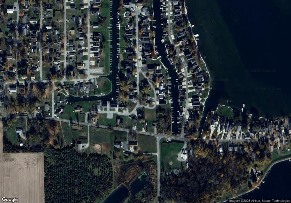 9811 N Majestic Way, Syracuse, IN 46567 - photo 1