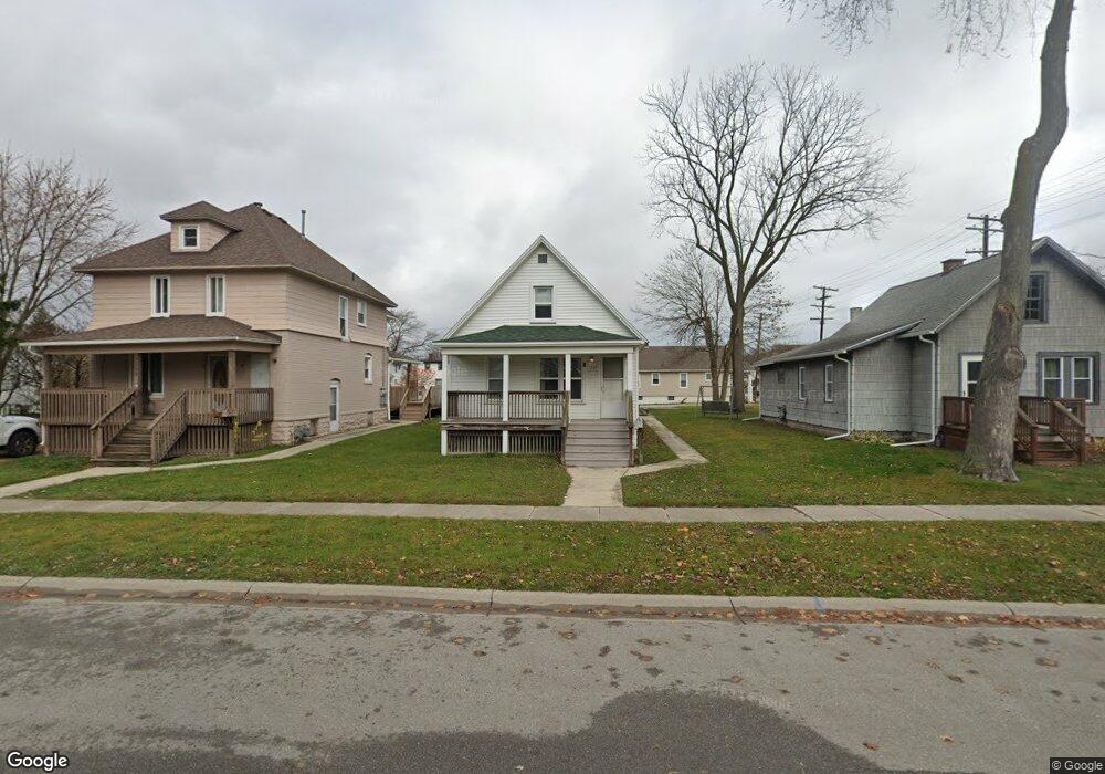1305 Division St, Port Huron, MI 48060 - photo 1