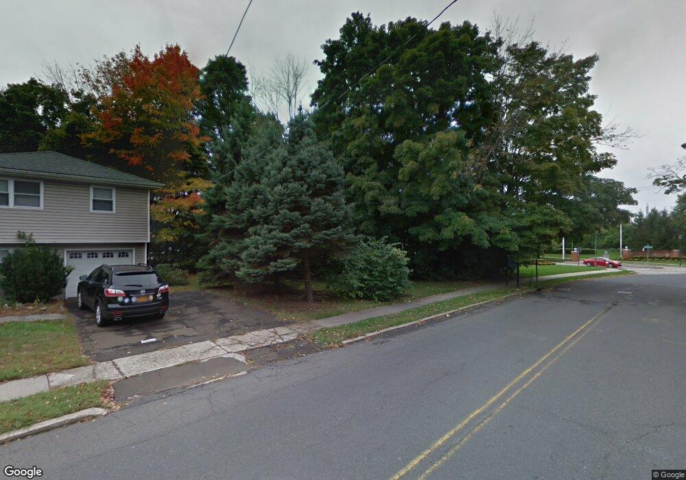 1022 Cumberland Ct, Mahwah, NJ 07430 - photo 1