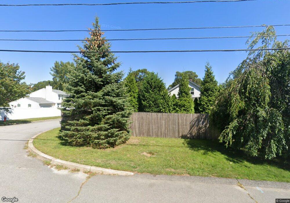 110 Nolbeth Dr, Warwick, RI 02888 - photo 1