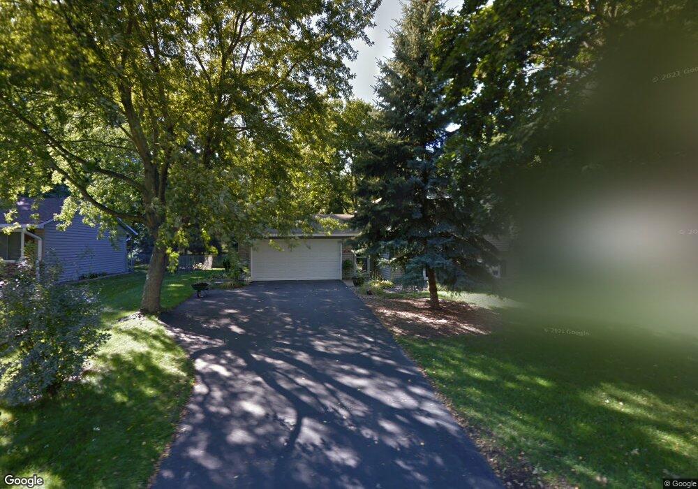 10537 Lancaster Ln N, Maple Grove, MN 55369 - photo 1