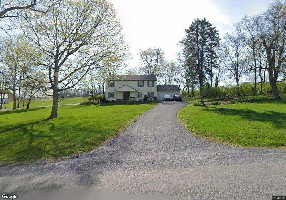 1062 Valley View Rd, New Holland, PA 17557 - photo 1