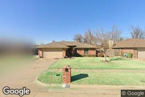 1321 Chimney Hill Rd, Yukon, OK 73099