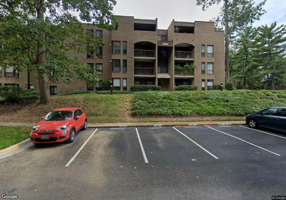 Chestnut Grove Condominiums unit 14, Reston, VA 20190 - photo 1