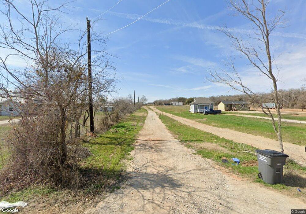 885 Lynch Bend Rd, Springtown, TX 76082 - photo 1