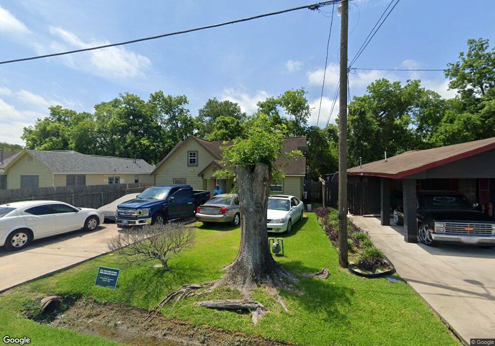 4004 Melbourne St, Houston, TX 77026 - photo 1