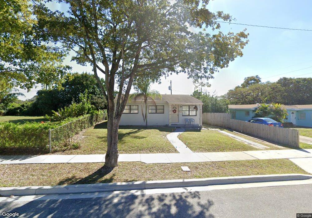 936 34th St, West Palm Beach, FL 33407 - photo 1